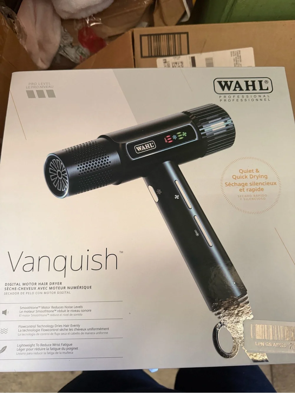 Wahl Vanquish Hair Dryer in Black with Gold Accents